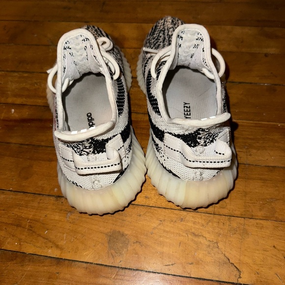 Adidas yeezy boost 350 zebra - Picture 3 of 6